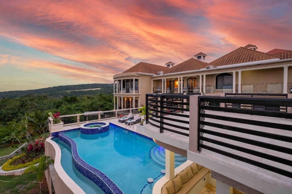 Villa Mimosa Jamaica Exclusive Luxury Stay- Resort Vibe Discovery Bay Esterno foto