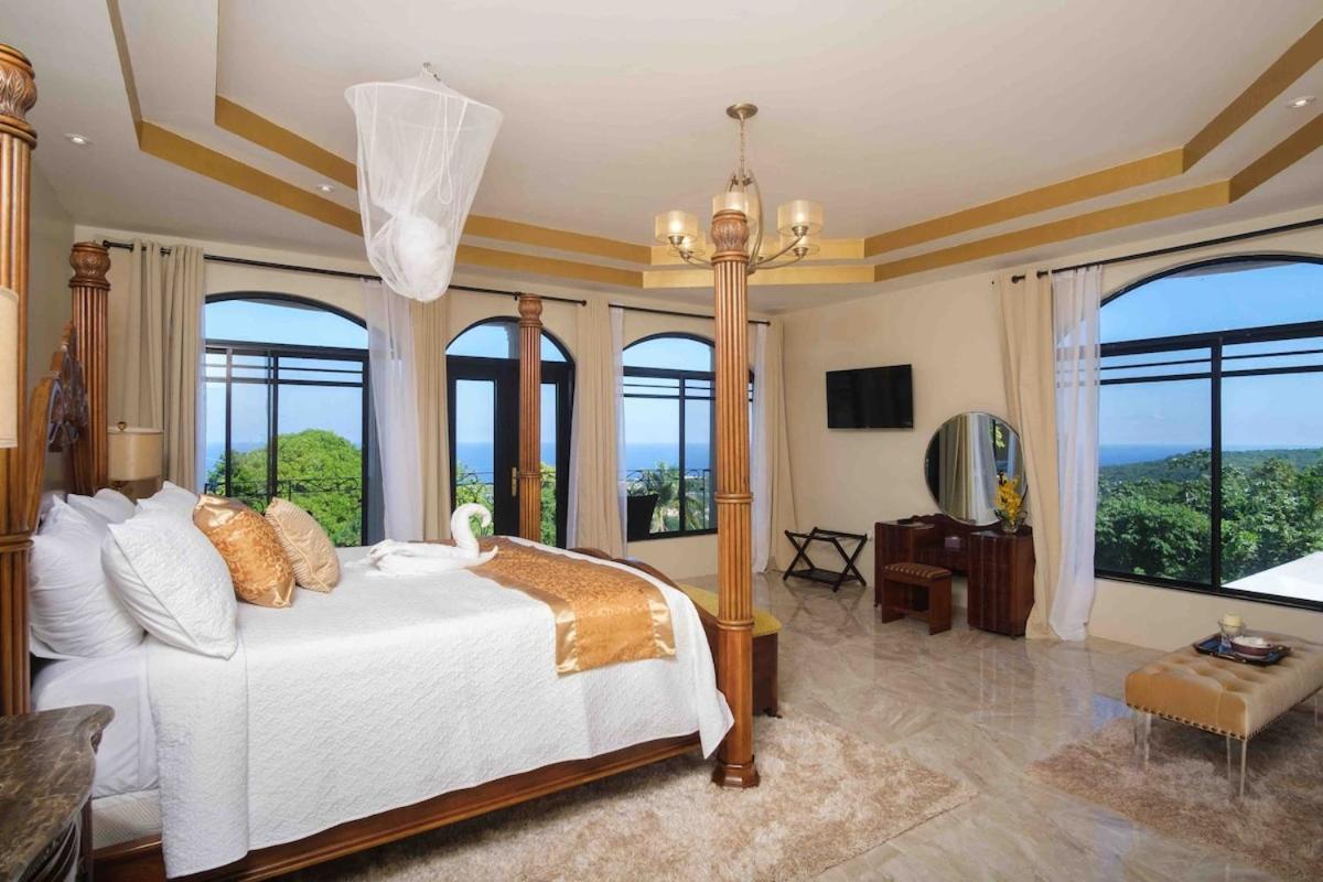 Villa Mimosa Jamaica Exclusive Luxury Stay- Resort Vibe Discovery Bay Esterno foto